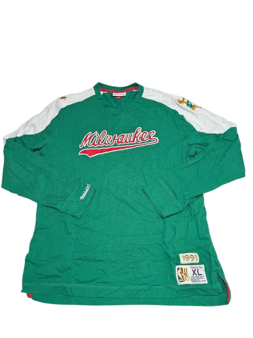 Mitchell & Ness x NBA 1991  Milwaukee Bucks long-sleeve T-shirt  Size XL
